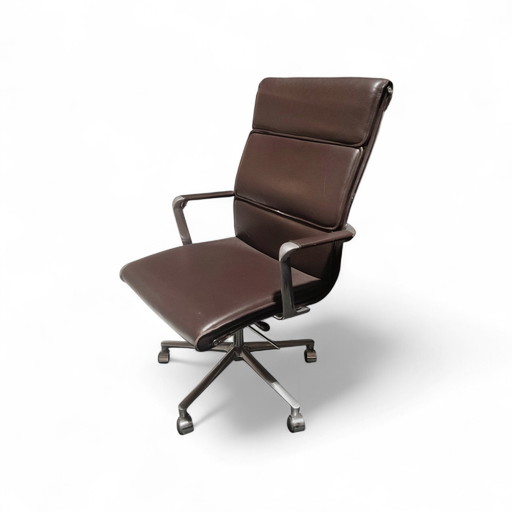 IFC Una Executive leren bureaustoel Brown gebruikt.