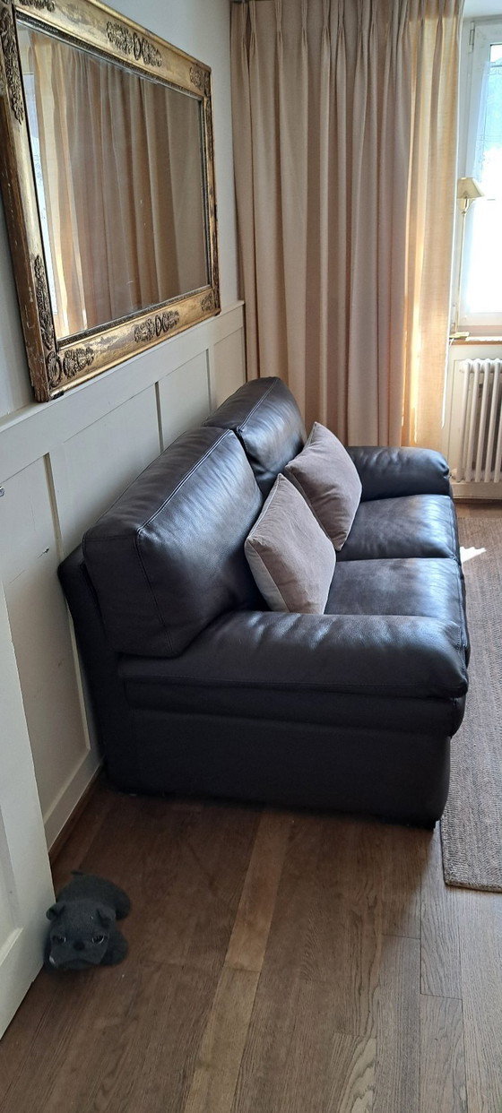Image 1 of Klassieke Roche Bobois 3-zitsbank van hoogwaardig leer