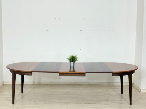 Exclusive vintage rosewood dining table by Omann Junior (model 55) – Extendable