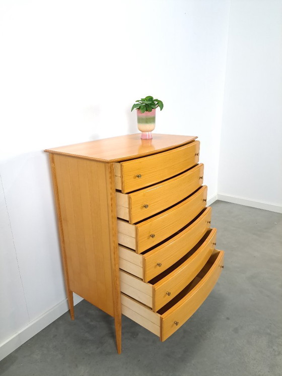 Image 1 of Cassettiera alta curva di metà secolo con 6 cassetti