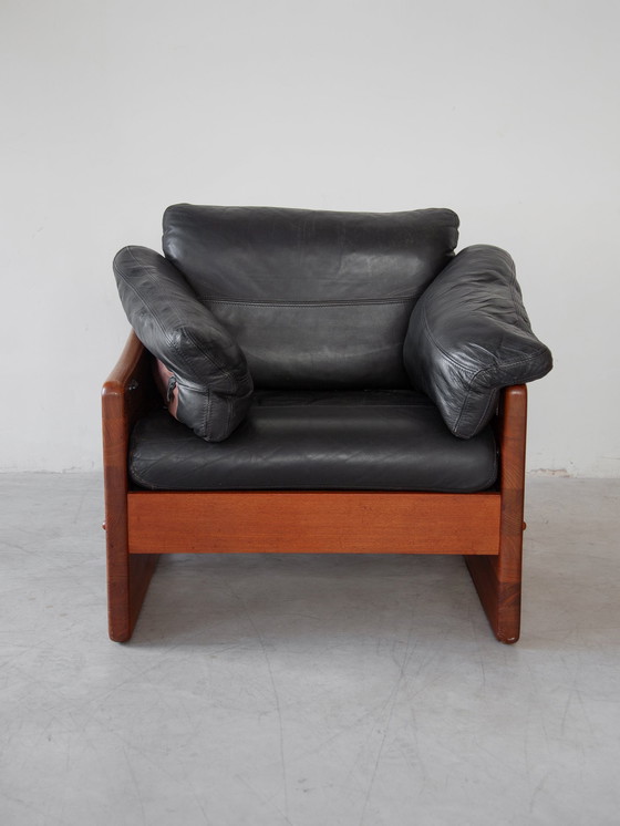 Image 1 of A. Mikael Laursen & Søn, Moderne Brutalistische stoel van massief teakhout