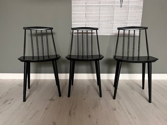 Image 1 of 3 chaises de salle à manger HAY J77 noires