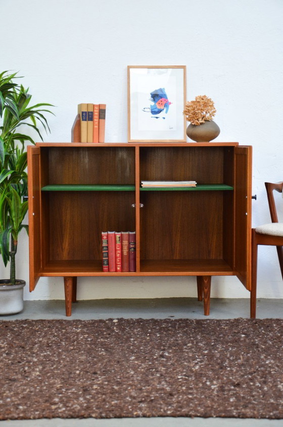 Image 1 of Credenza vintage, cassettiera in teak, stile metà secolo, anni '70, armadio retrò