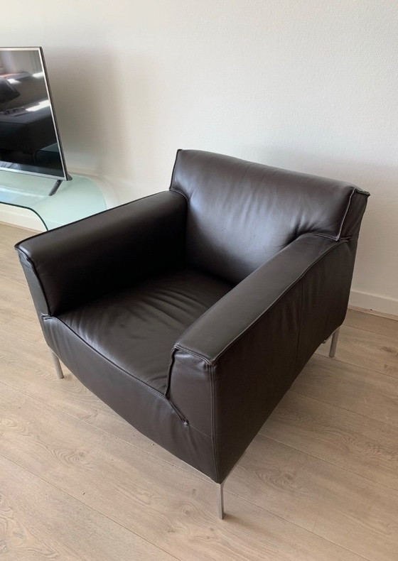 Design on Stock, Bloq Poltrona, Roderick Vos, pelle marrone scuro. – Poltrone, Leather, Metal (photo 3 of 5)