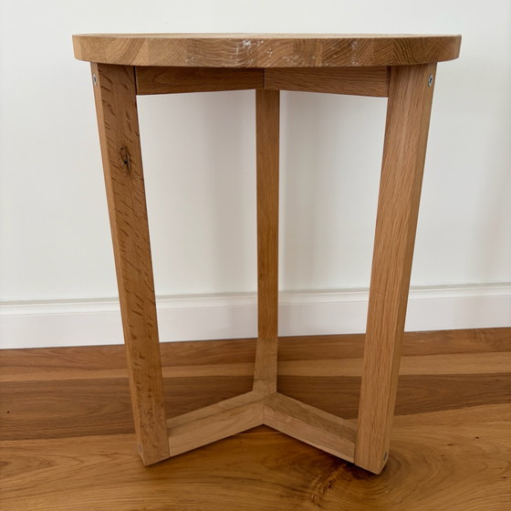 Ronde eiken bijzettafel / krukje, onbehandeld, ø 35 cm, Hout, Bruin (foto 3 van 6)