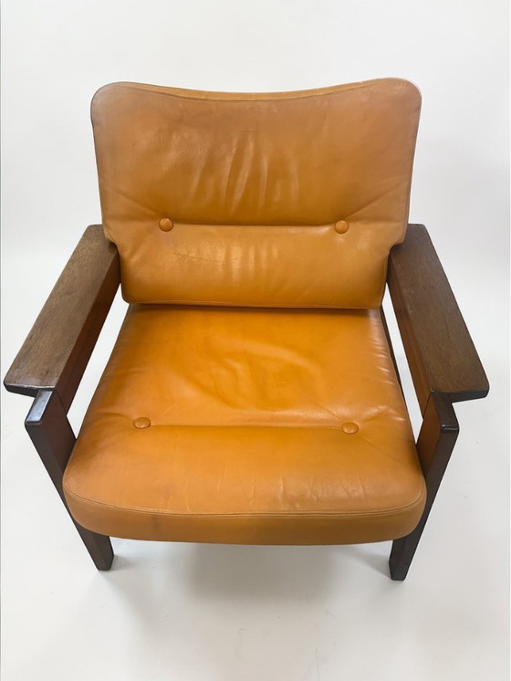 Image 1 of Mid Century Leder Sessel 1970er | Dänischer Vintage Lounge Chair aus Holz & orange Leder | Scandinavian Modern Armchair