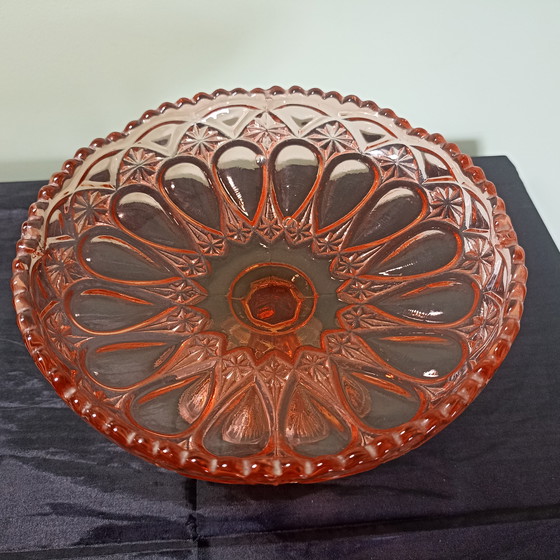 Image 1 of Beautiful Vintage Pink Depression Glass Bowl on a Foot