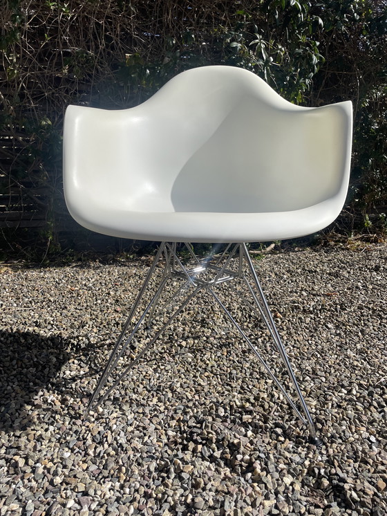 Image 1 of Eetkamerstoel DAR chroom onderstel cotone bianco