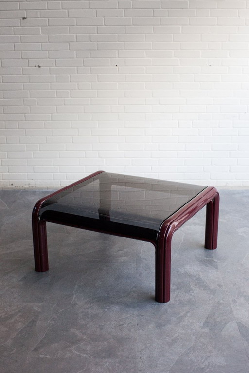 Orsay coffee table in burgundy by Gae Aulenti, Italy, 1970s