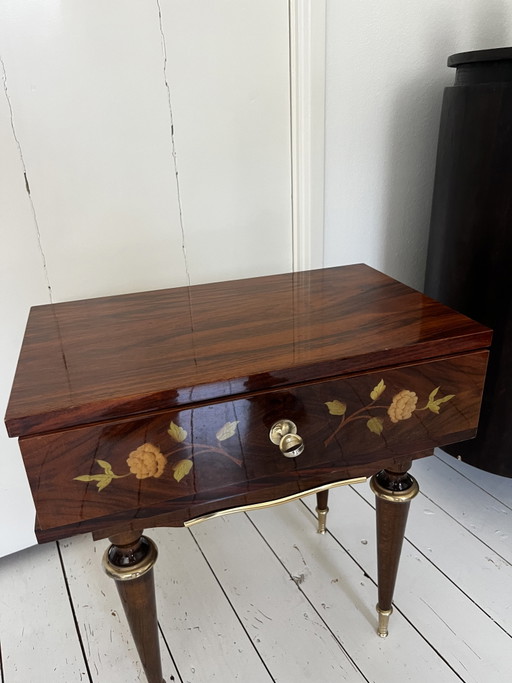 Vintage marqueterie naaikastje / bijzettafel in Louis XVI-stijl