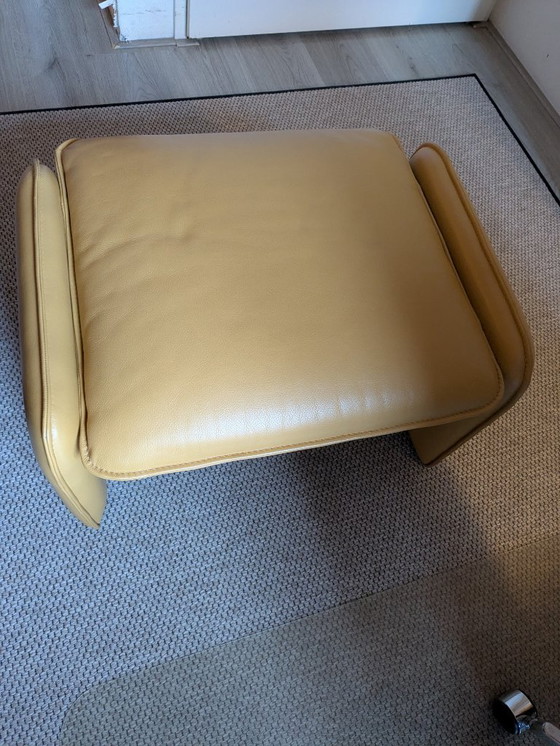 Image 1 of Leolux Poef