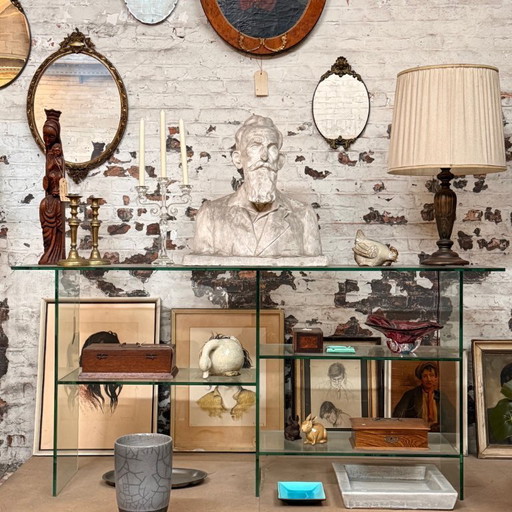 Vitrine à plusieurs niveaux, table d'appoint/vitrine ouverte