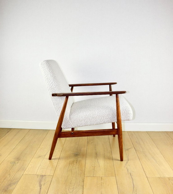 Image 1 of Fauteuil vintage en boucle blanc ivoire à motif renard, années 1970