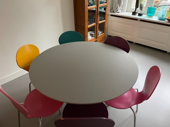 Image 1 of Tavolo da pranzo rotondo HAY