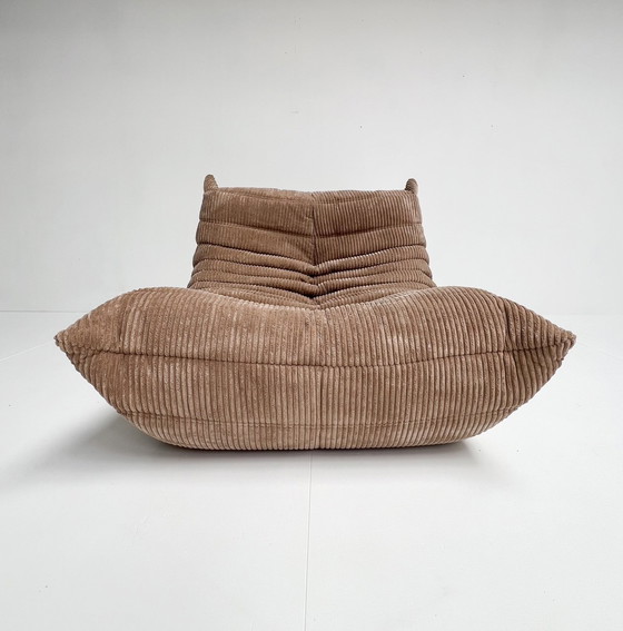 Image 1 of Beige 1-Sitzer Togo von Ligne Roset, 1990'S