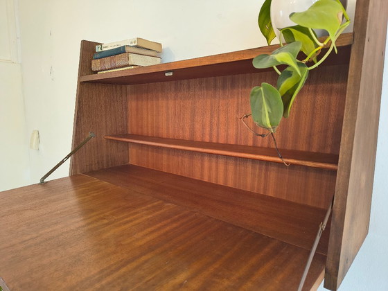 Image 1 of Mobiletto da parete | Metà anni '60 | teak | danese