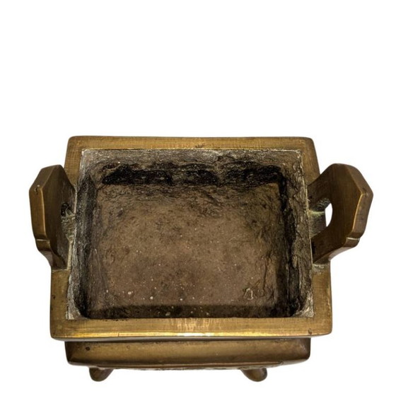 Chinese bronzen wierookbrander met beschermende leeuw – Lot 106 – Decoratieve objecten (photo 7 of 9)