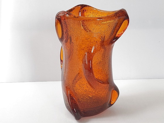 Image 1 of PRÄCHTIGE JAHRGANG 1960 MURANO ORANGE PATE DE VERRE VASE