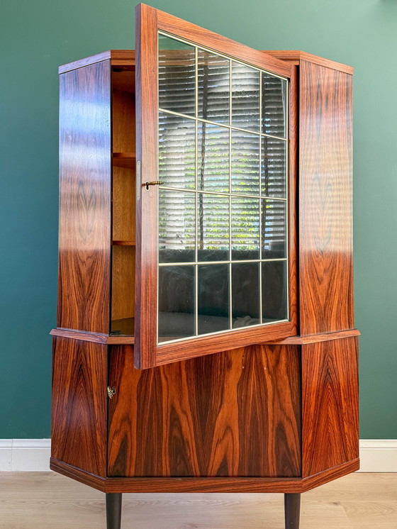 Image 1 of Vintage Deense palissander hoekkast