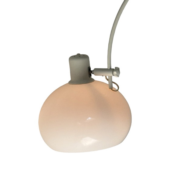 Dijkstra - Rare Model - Space Age Design / MCM Floor Lamp With Acrylic Shade - White – Dijkstra Lampen (photo 4 of 9)