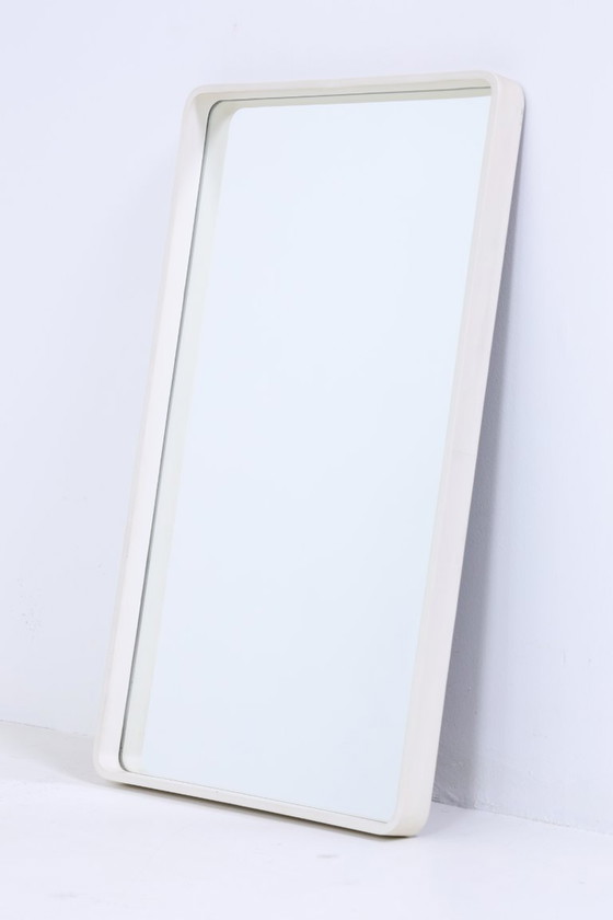 Image 1 of Specchio d'epoca anni '60 | Specchio da appendere di metà secolo Specchio di legno retrò inclinato Vintage #05-97