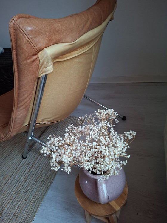 Image 1 of Fauteuil lounge en cuir cognac par Teun Van Zanten / Molinari, pièce design chaleureuse et élégante