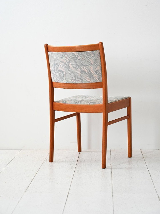 Image 1 of Juego de 4 sillas escandinavas de teca de los años 60 con tapicería original