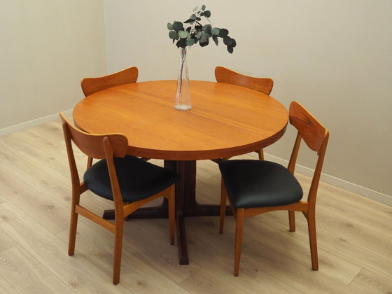 Image 1 of Mesa redonda de teca, diseño danés, años 70, producción: Dinamarca