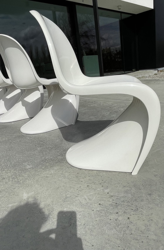 Image 1 of Set van 6 Panton chair Herman Miller wit