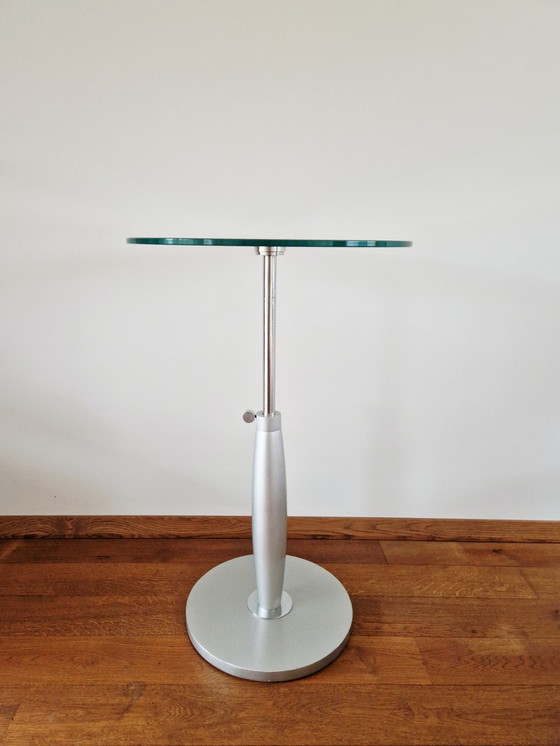 Image 1 of Table d'appoint réglable en hauteur