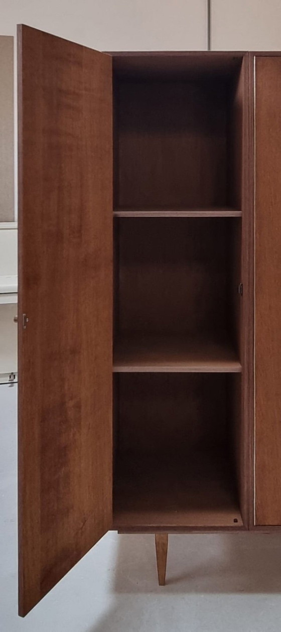 Kleiderschrank Arvid, Kleiderschränke, Holz, Braun, Mid Century Modern (Foto 9 von 15)