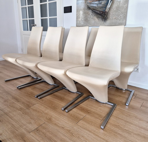 4 stoelen Rolf Benz model 7800 in crème