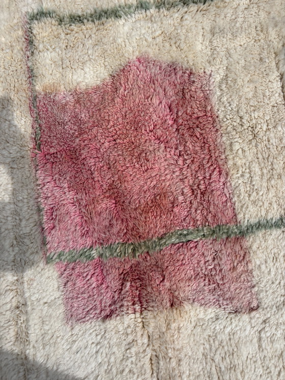 Image 1 of Eigentijds Marokkaans Mrirt Berber Wollen Vloerkleed