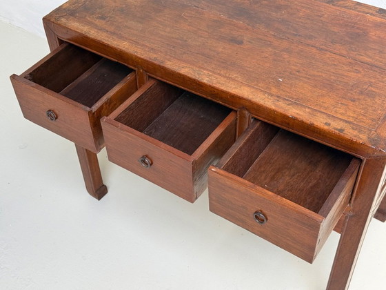 Image 1 of Traditionele Chinese Sidetable | 3 Lades | Begin 19e eeuw