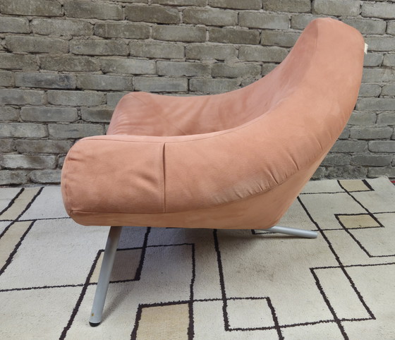 Image 1 of Vintage "Escapade" triangular armchair, cocoon design from the 70s