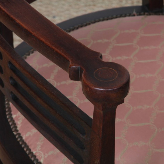 Image 1 of Engelse fauteuil van J.S. Henry, Arts and Crafts-stijl, eind 19e eeuw.