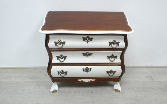 Image 1 of Piccola cassettiera in noce + bianco shabby, stile antico inglese