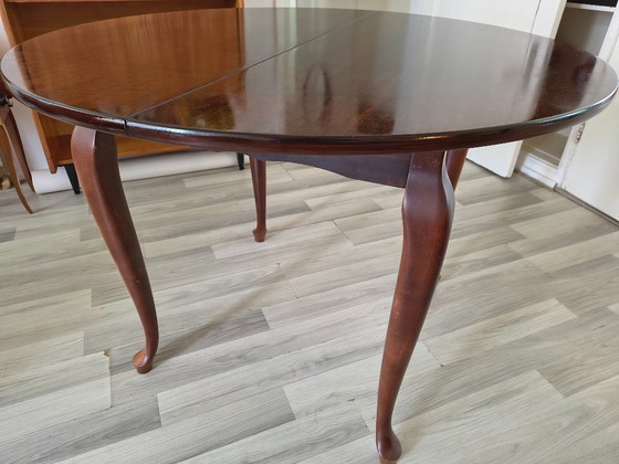 Image 1 of Vintage Mahogany Dining Table – Round Extendable to Oval