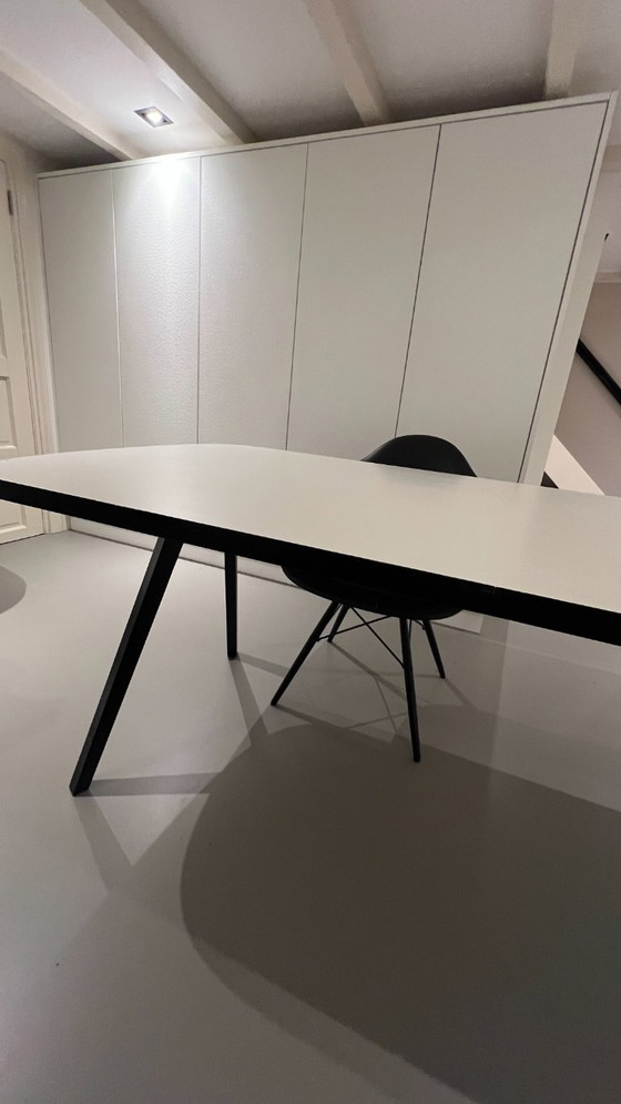 Image 1 of Dining table WOGG 200 x 90 x 74 in white/black