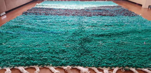 Hand-knotted Berber wool rug 252x164cm