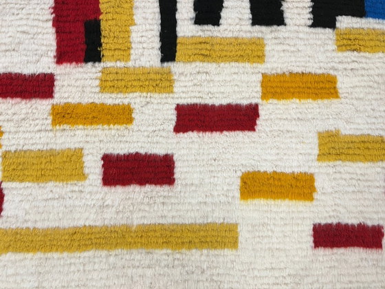 Image 1 of Alfombra marroquí colorida – Expresión cultural – 254 cm x 174 cm