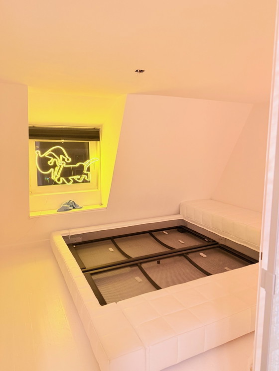 Image 1 of Bonaldo penisola squadrata versione B pelle bianca