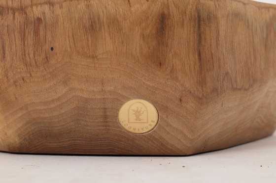 Image 1 of Lavabo de madera de nogal tallado a mano – Lavabo de baño escultural orgánico, Logniture