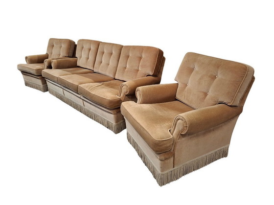 Image 1 of Set salotto in ciniglia degli anni ’70 con frangia decorativa