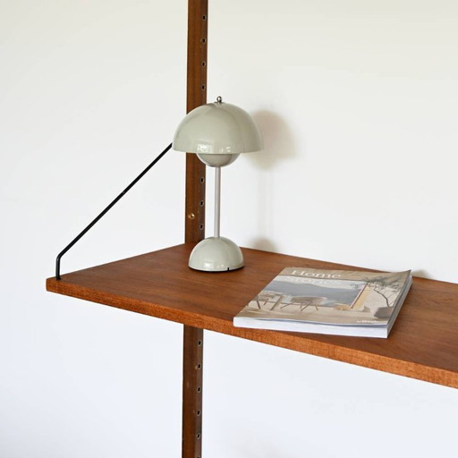 Poul Cadovius wall system