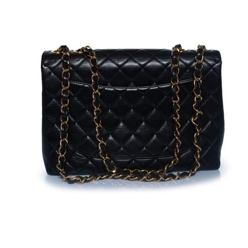 Chanel, borsa maxi classica nera