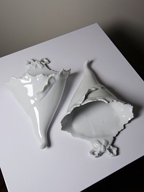 Ein Paar Giraud Limoges Wandbouquetières aus Porzellan, ca. 1950-1960 – Wanddekoration, Porcelain, Vintage (photo 3 of 13)