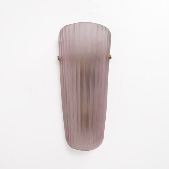 Image 1 of Paar Wandleuchten aus Muranoglas, rosa geripptes Glas und Messing, Italien