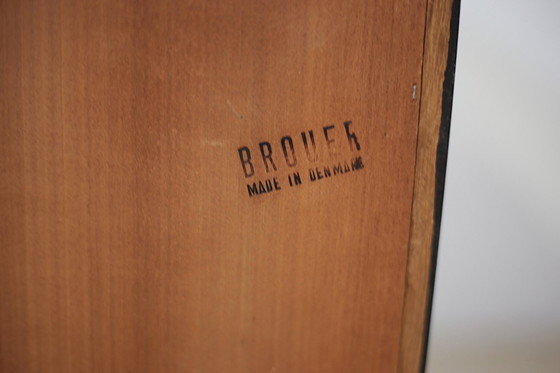 Image 1 of Brouer palissander dressoirs