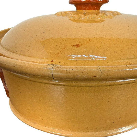 Antike französische Terrakotta-Kasserolle mit Deckel, Tischdekoration, Keramik, Braun, Rustic (Foto 4 von 9)